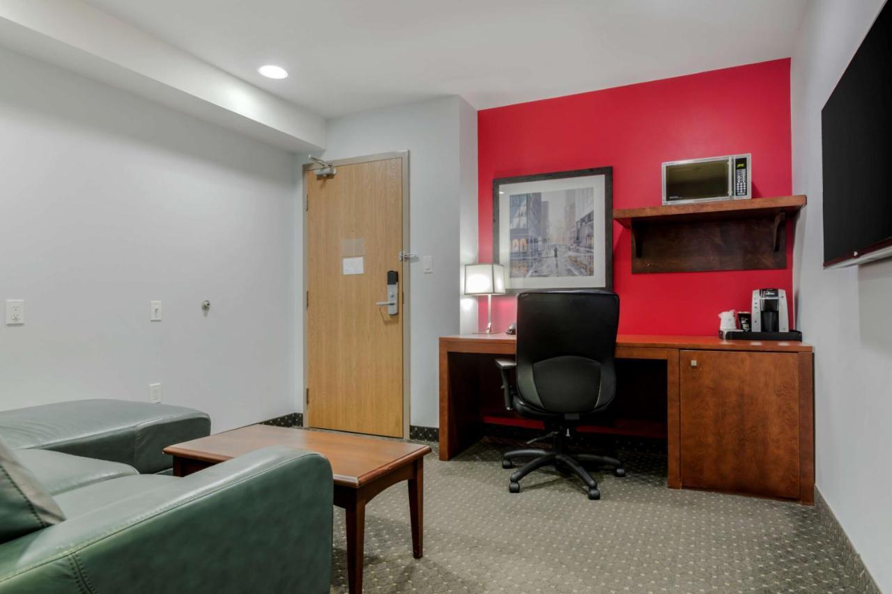 Best Western Plus Woodstock Hotel Conference Centre Dış mekan fotoğraf